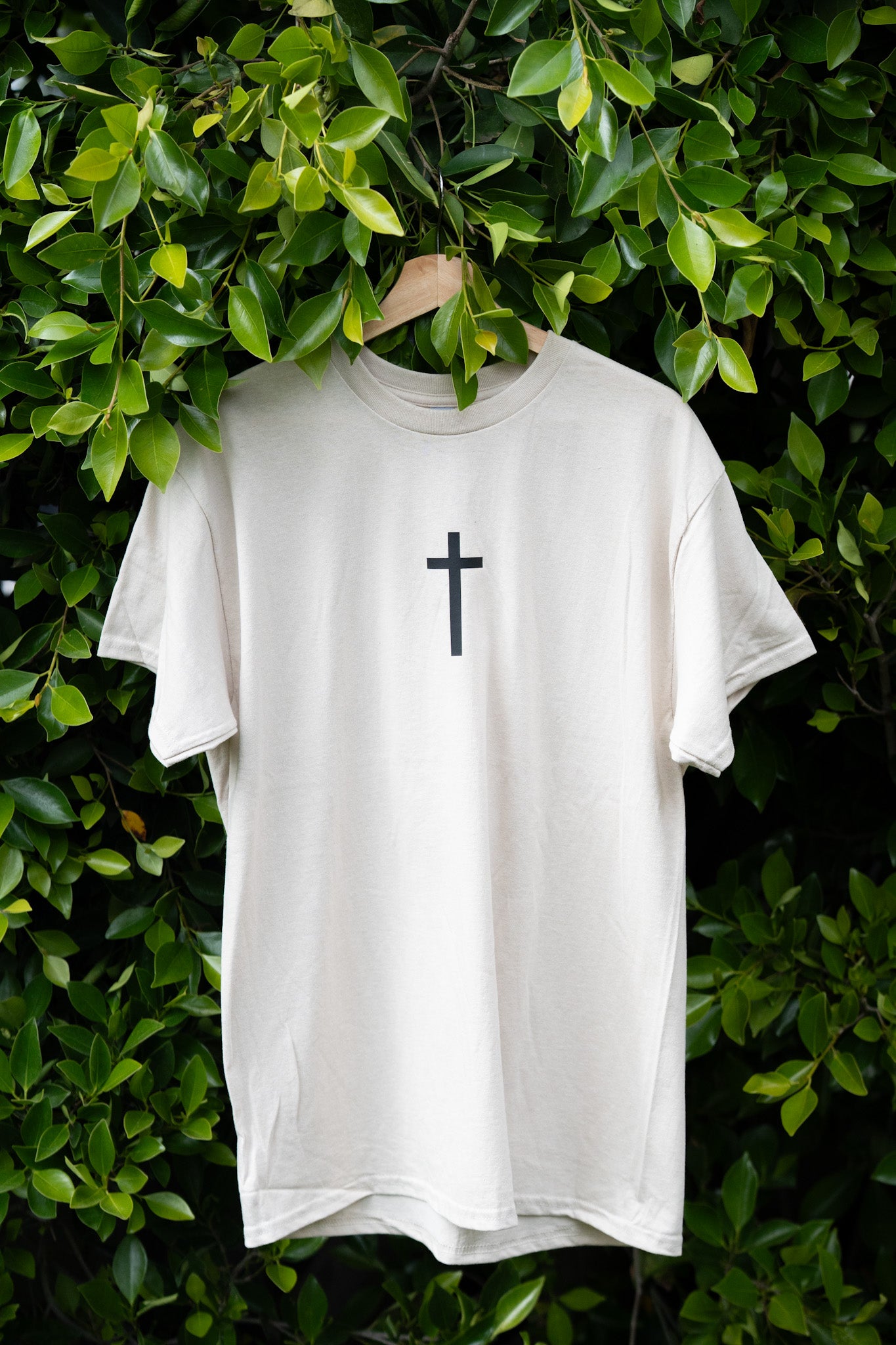 Cross T-shirt | JUST JESUS